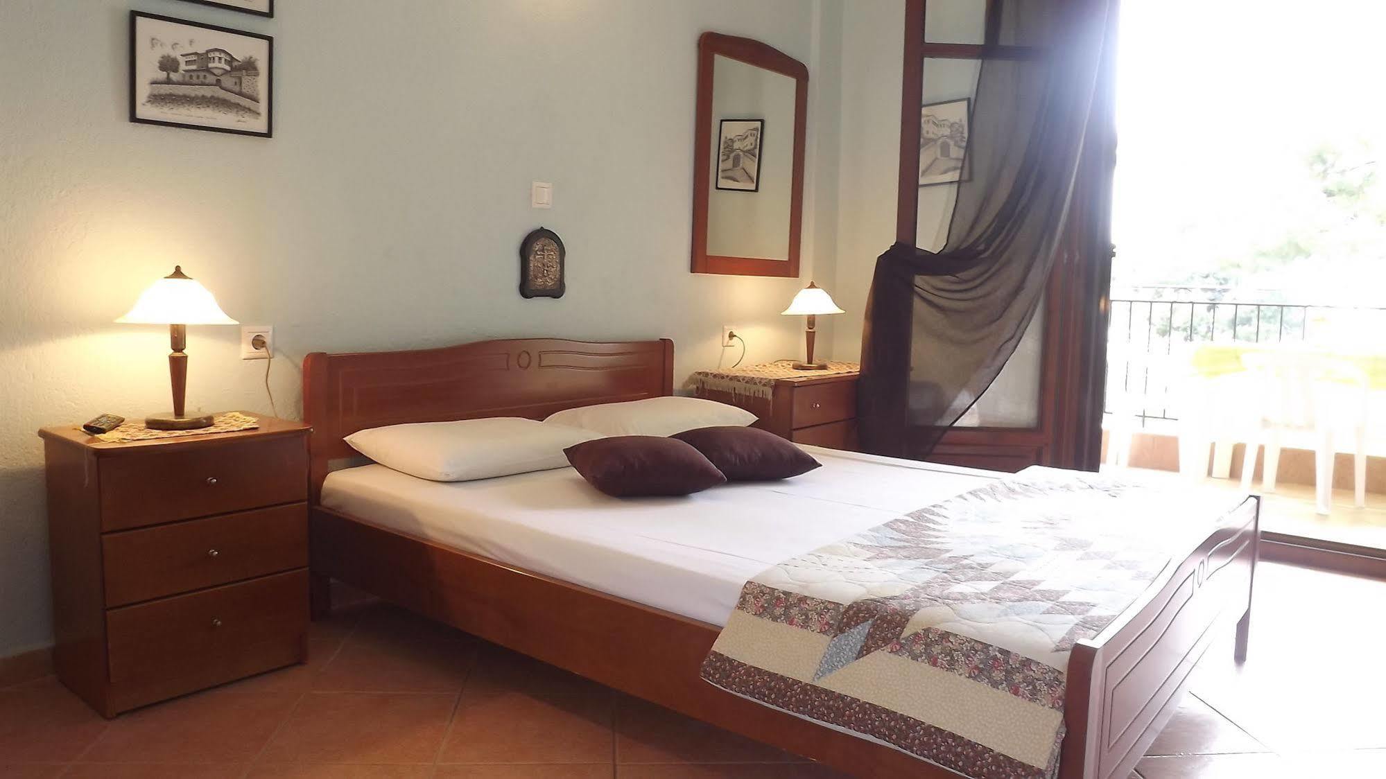 Pefka Studios & Apartments Chalkidiki Kültér fotó